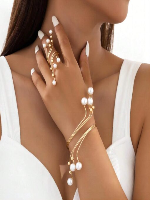 SHEIN Cute And Trendy Pearl Bracelet & Ring Set For Women, Party Gift