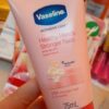 Vaseline intensive care Hand cream healthy hands & Stronger Nails