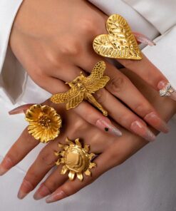 SHEIN 4 Pcs Flower Heart Rings Set